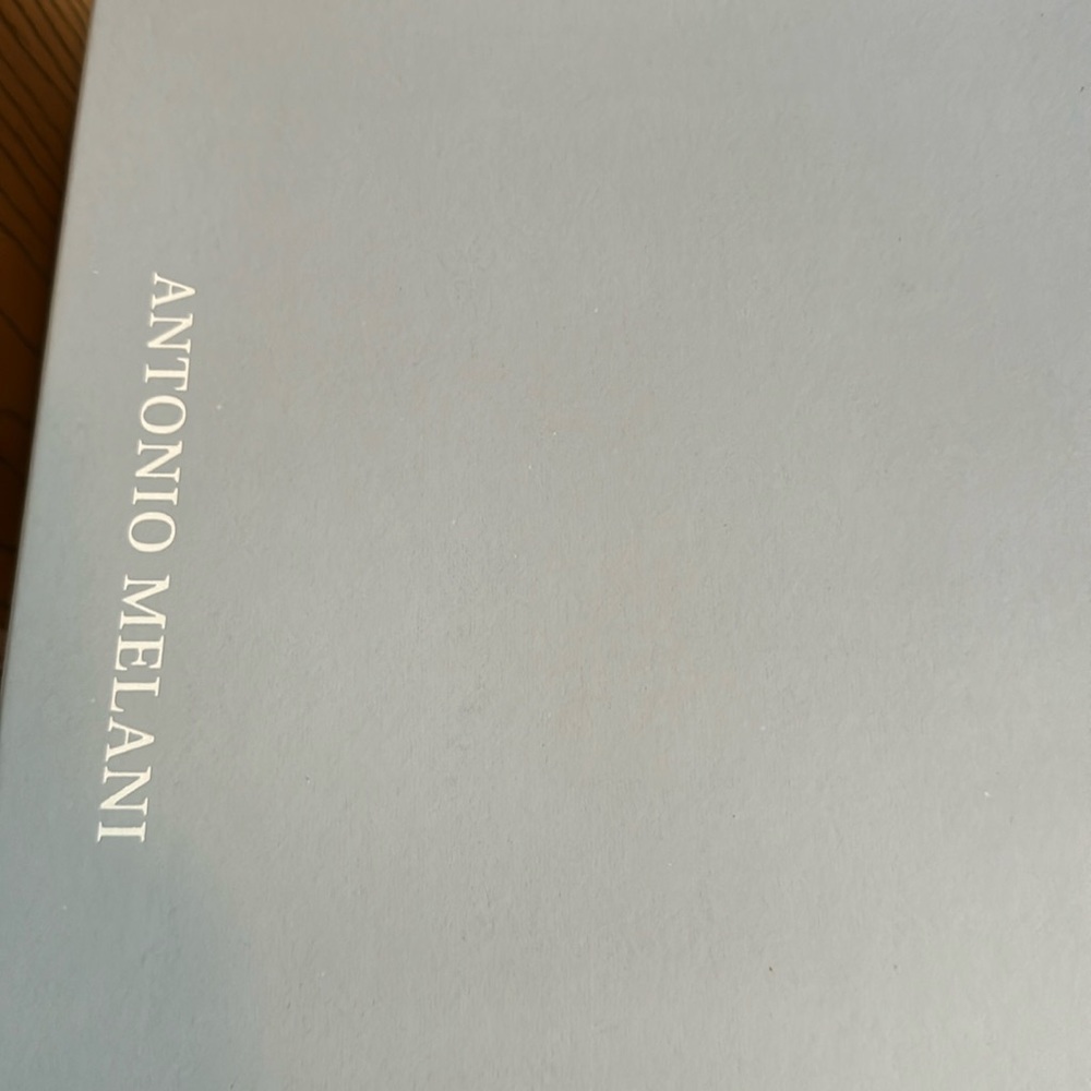 Antonio Melani never worn